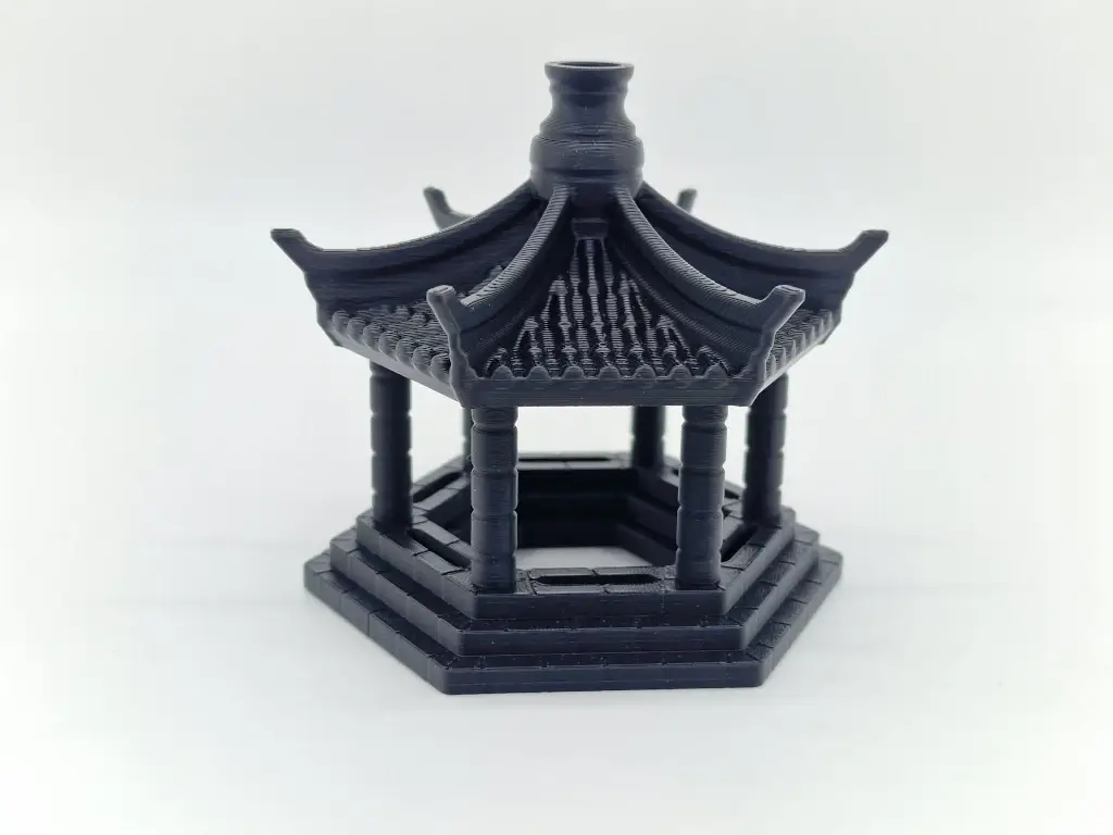 Asia Pagode als Produktbild außerhalb vom Aquarium fotografiert