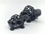 3d Deko-Moosschildköte in beiden größen als Produktbild fotografiert